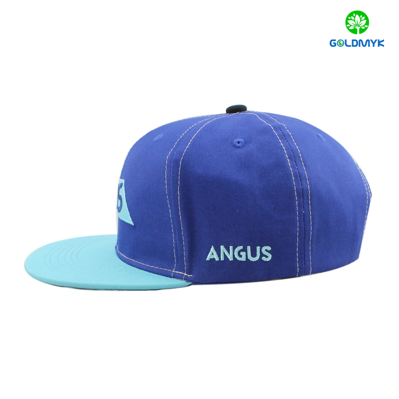 Cotton snapback cap with flat embroidery logo