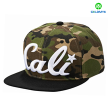 Contrast color 3D Embroidery 6 Panel Camo fabric Snapback cap