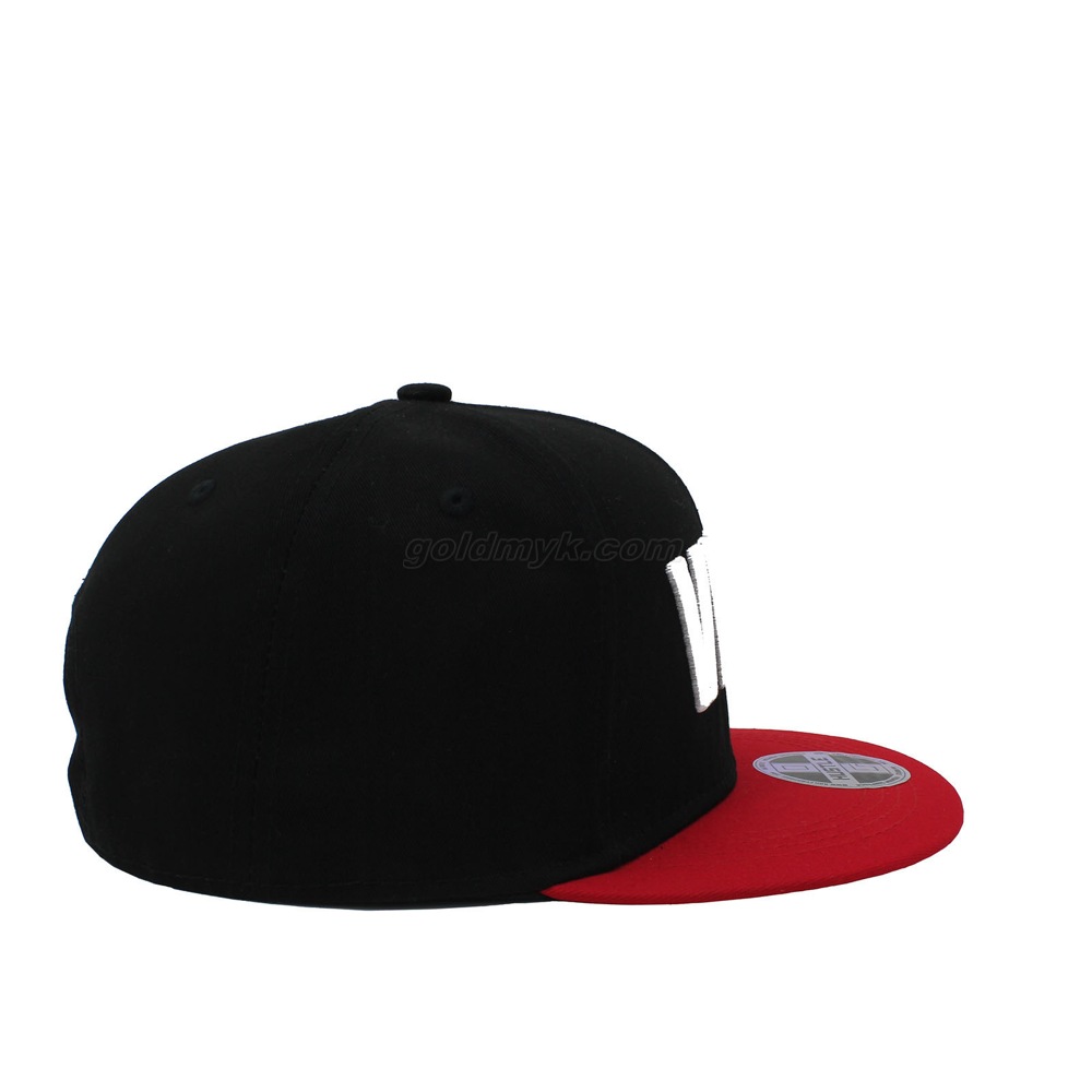 Wholesale Cotton Fabric Flat Bill Snapback Cap And Hat with Customized 3D Embroidery Logo And Sticker on Visor
