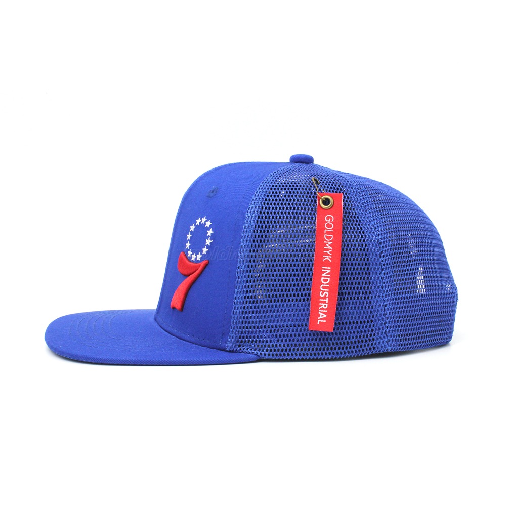 New And Hot Sale Cotton Fabric Flat Bill Snapback Mesh Cap with Custom Embroidery Logo And Woven Tape 