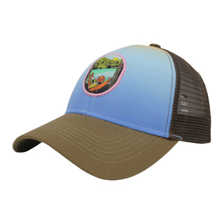 Gradient Front Panel Trucker Hat with Woven Patch Outdoor Mesh Baseball Cap